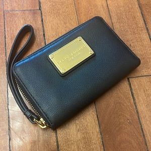 Marc Jacobs Zip Wallet